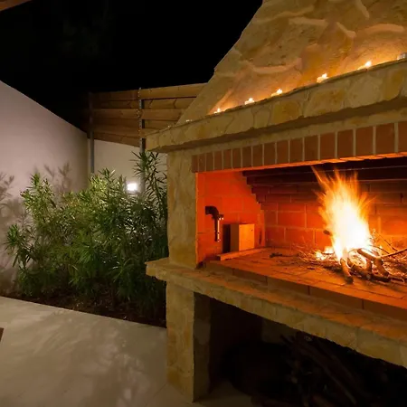 Luxury Beachfront Blue Star Of Brac With Private Pool At The On Brac Island - *