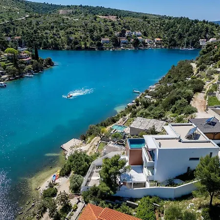 Luxury Beachfront Blue Star Of Brac With Private Pool At The On Brac Island - Villa *