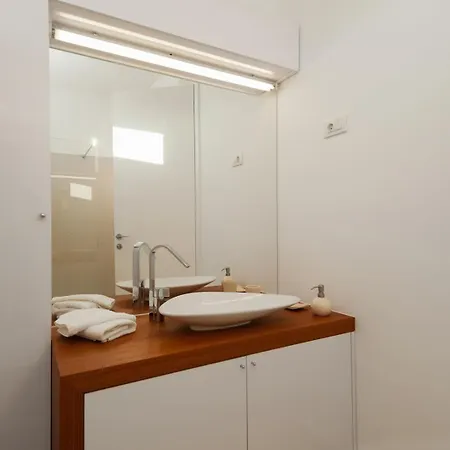 Luxury Beachfront Blue Star Of Brac With Private Pool At The On Brac Island - Villa Bobovisca